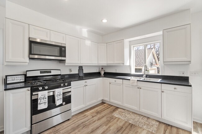 Foto del edificio - 26034 W 127th St
