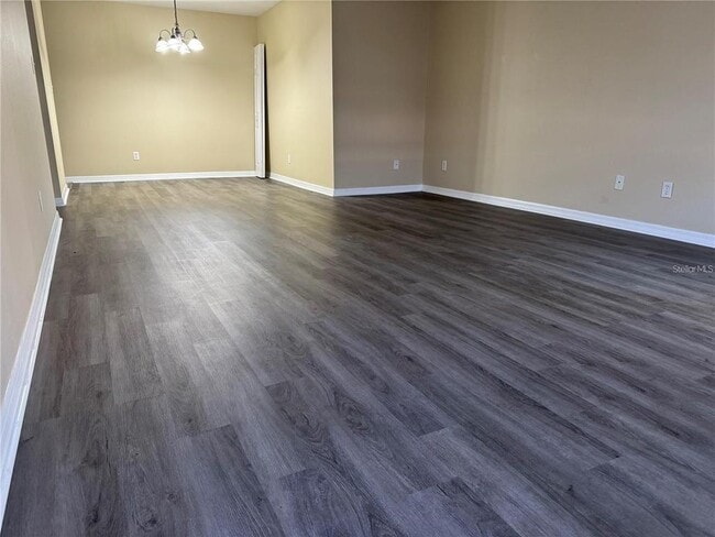 Foto del edificio - 4818 Tangerine Ave