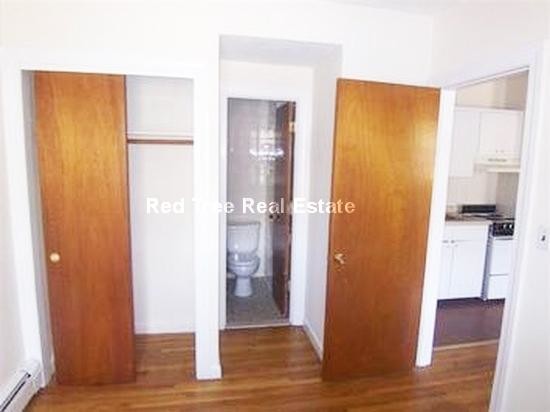 Foto del edificio - 168 N Beacon St