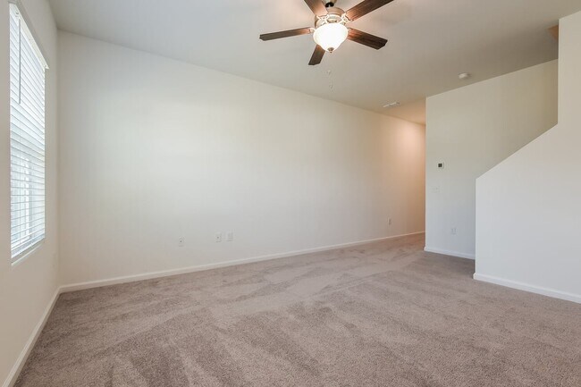 Foto del edificio - 2042 Hemingway Cir