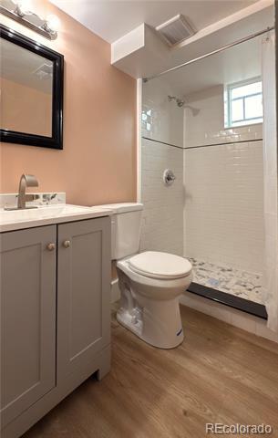 Building Photo - 2201 S High St