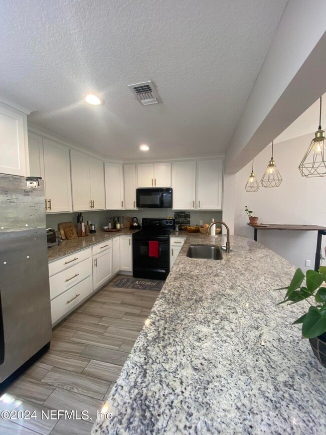 Building Photo - 141 Abaco Way