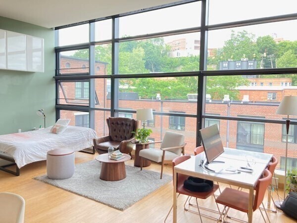 Foto principal - 251 Heath St