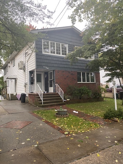 Primary Photo - 78 Dewey Ave