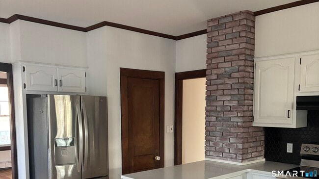 Foto del edificio - 480 Shelton Rd