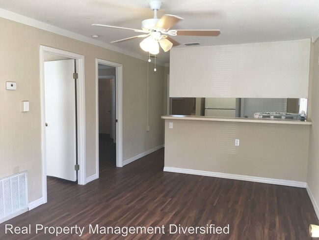 Foto del edificio - 2 br, 1 bath House - 2317 SW 2nd ST