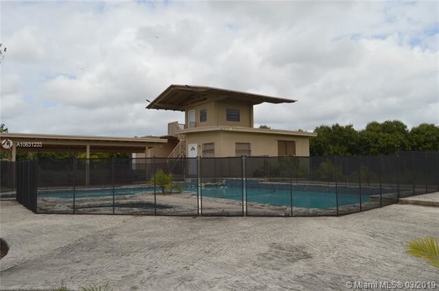 Building Photo - 27100 SW 182nd Ave