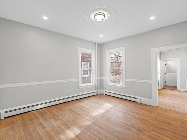 Foto del edificio - 805 E 5th St