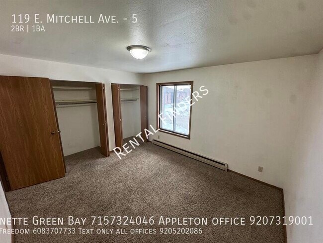 Foto del edificio - 119 E Mitchell Ave
