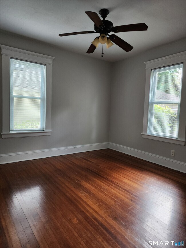 Building Photo - 99 Gilman St