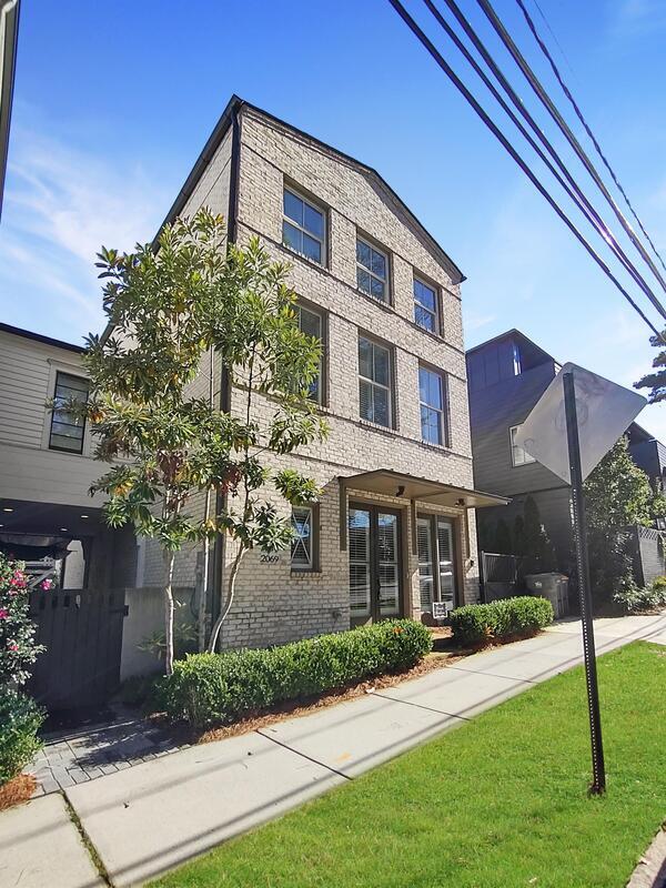 Primary Photo - 2069 Manchester St NE