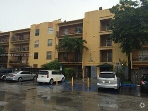 Building Photo - 5755 W 20th Ave