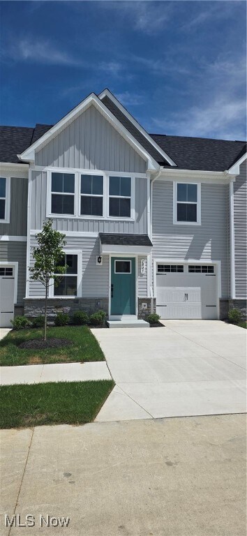 1845 Shank Dr Akron, OH 44313 – photo 1