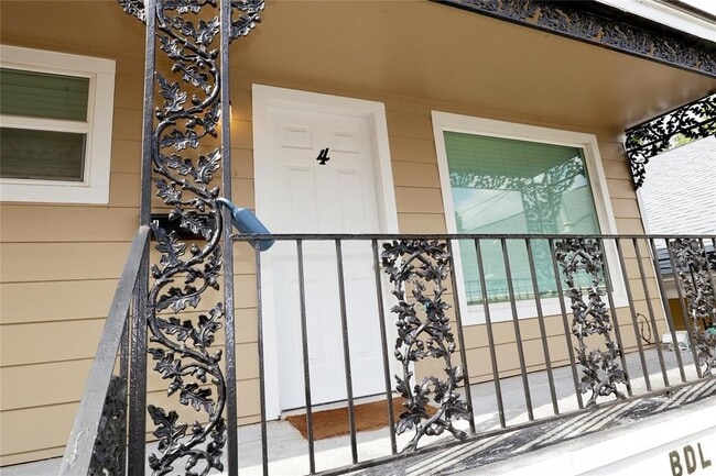 Foto del edificio - 1007 1/2 W Main St