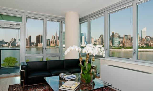 Foto principal - 0 bedroom in LONG ISLAND CITY NY 11109