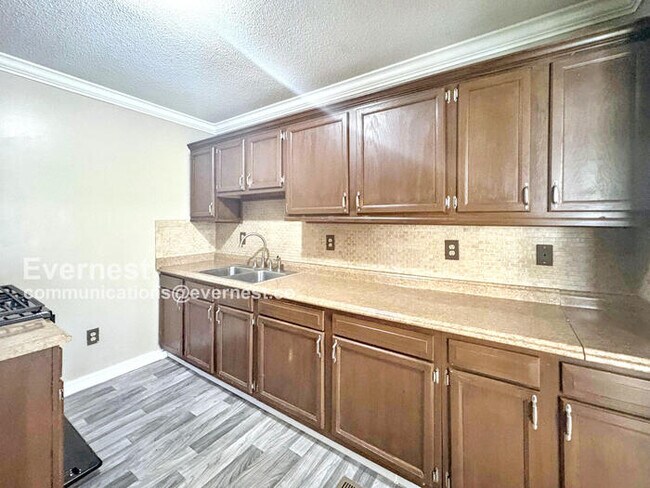 Building Photo - 315 14th Street Ensley