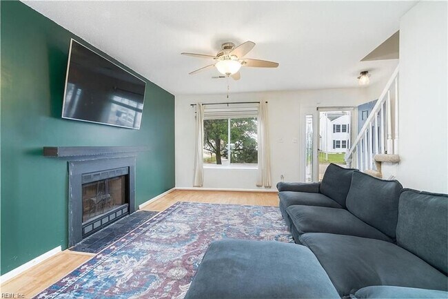 Foto del edificio - 517 Woodshire Way