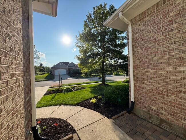 Foto del edificio - 10128 Sawtry Ln