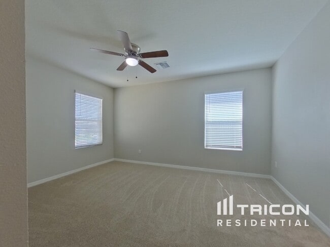 Building Photo - 5018 Willow Breeze Wy
