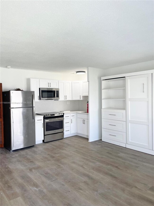 Foto del edificio - 5821 NE 18th Ave