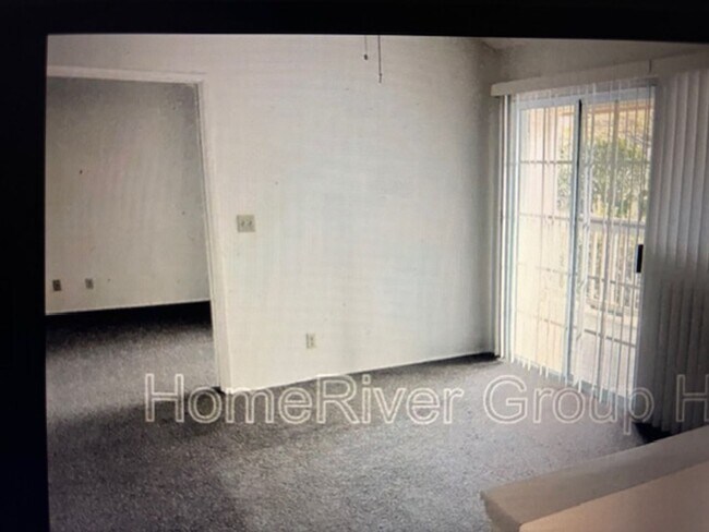 Foto del edificio - 2 Bedroom / 2 Bath Condo on Golf Course