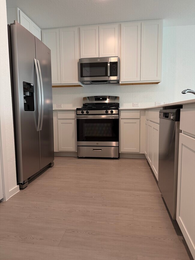 Foto del edificio - 563 River Run Wy