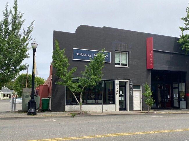 Foto del edificio - 224 Healdsburg Ave
