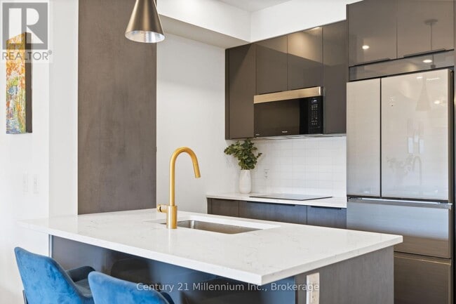 Building Photo - 20 Beckwith Ln