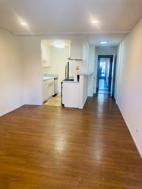 Building Photo - 11905 Avon Way