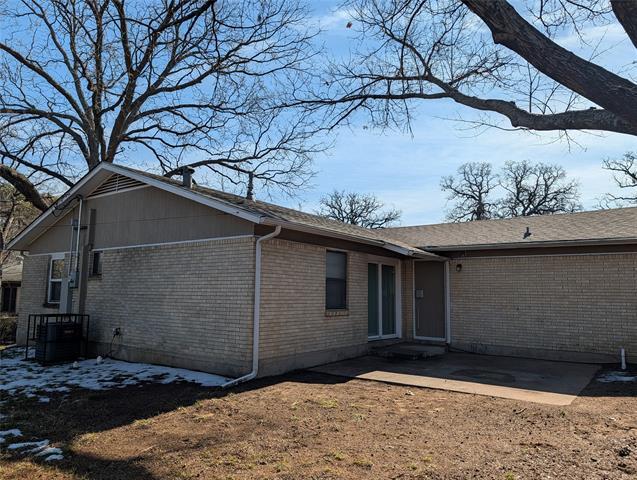 Foto del edificio - 4725 Leonard St