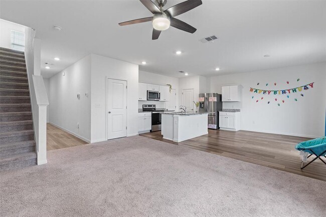 Building Photo - 19502 Caymus Dr