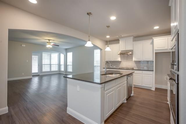 Foto del edificio - 3308 Damsel Sauvage Ln