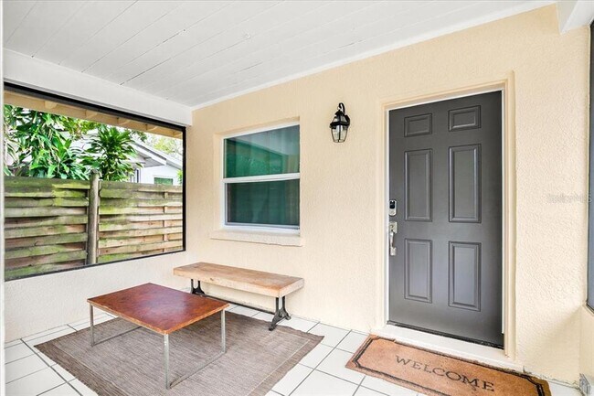 Foto del edificio - 3901 Iroquois Ave