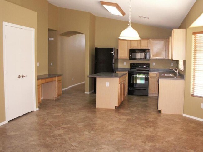 Foto del edificio - Incredible 4 bedroom home in Gilbert!