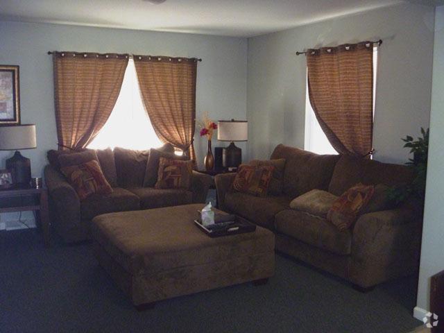 Living Room - Starwood Apartments