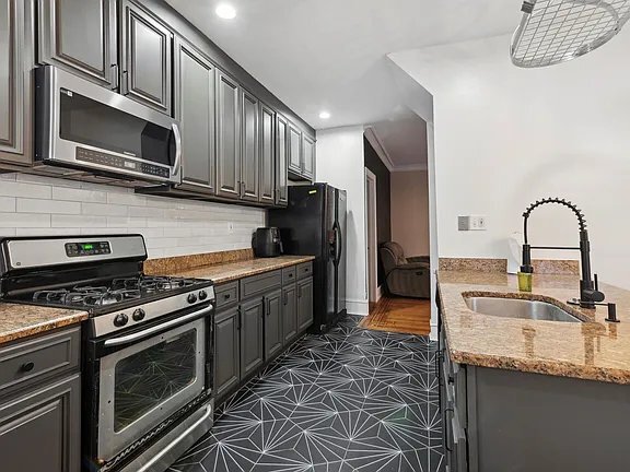 Photo - 5400 Woodcrest Ave (Philadelphia, PA)