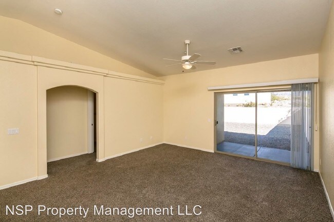Building Photo - 3661 Buena Vista Ave