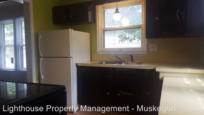 Building Photo - 2 br, 1 bath House - 1143 Fleming Ave