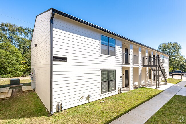 Foto del edificio - Zurqui at Mohican: Mid City North Apartments