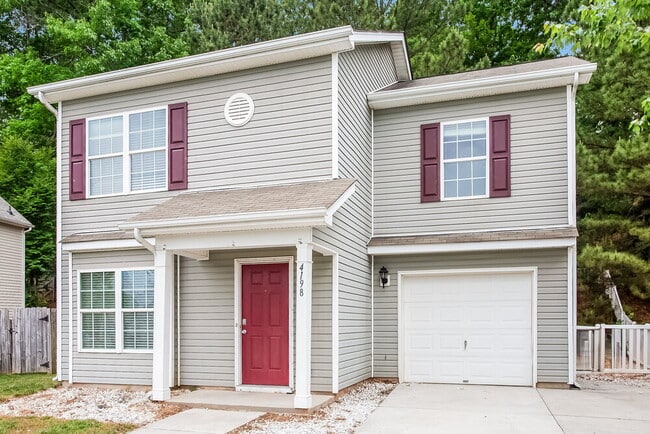 Building Photo - 4198 Broadstairs Dr SW