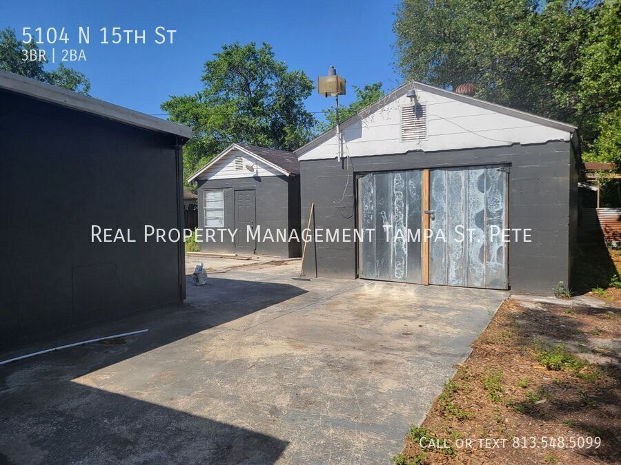 Building Photo - 5104 N 15th St