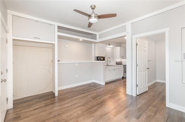 Foto del edificio - 1401 E Alfred St