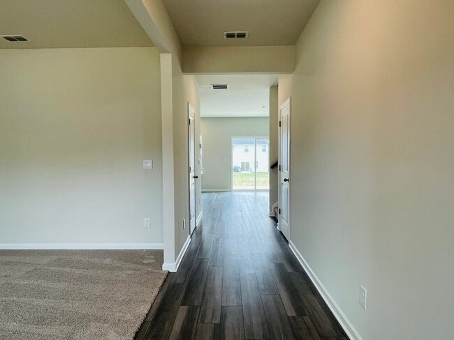 Photo - 5950 Green Ash Ct (Braselton, GA) House