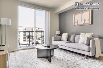 Building Photo - 18004 Midvale Ave N