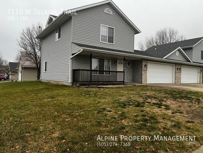 Foto del edificio - 3 Bed/2 Bath West Side Twinhome!