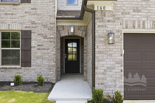 Building Photo - 160 Mebane Rd