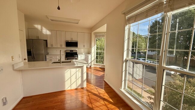 Building Photo - 47612 Watkins Island Square