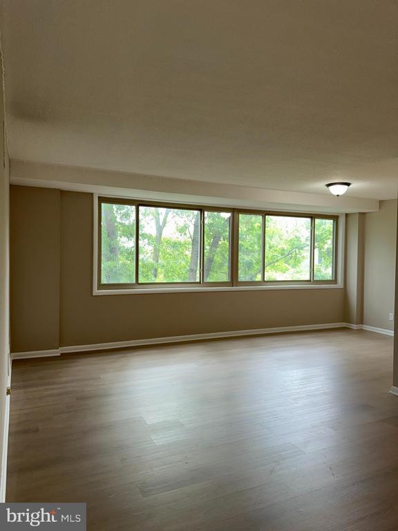Building Photo - 4410 Oglethorpe St