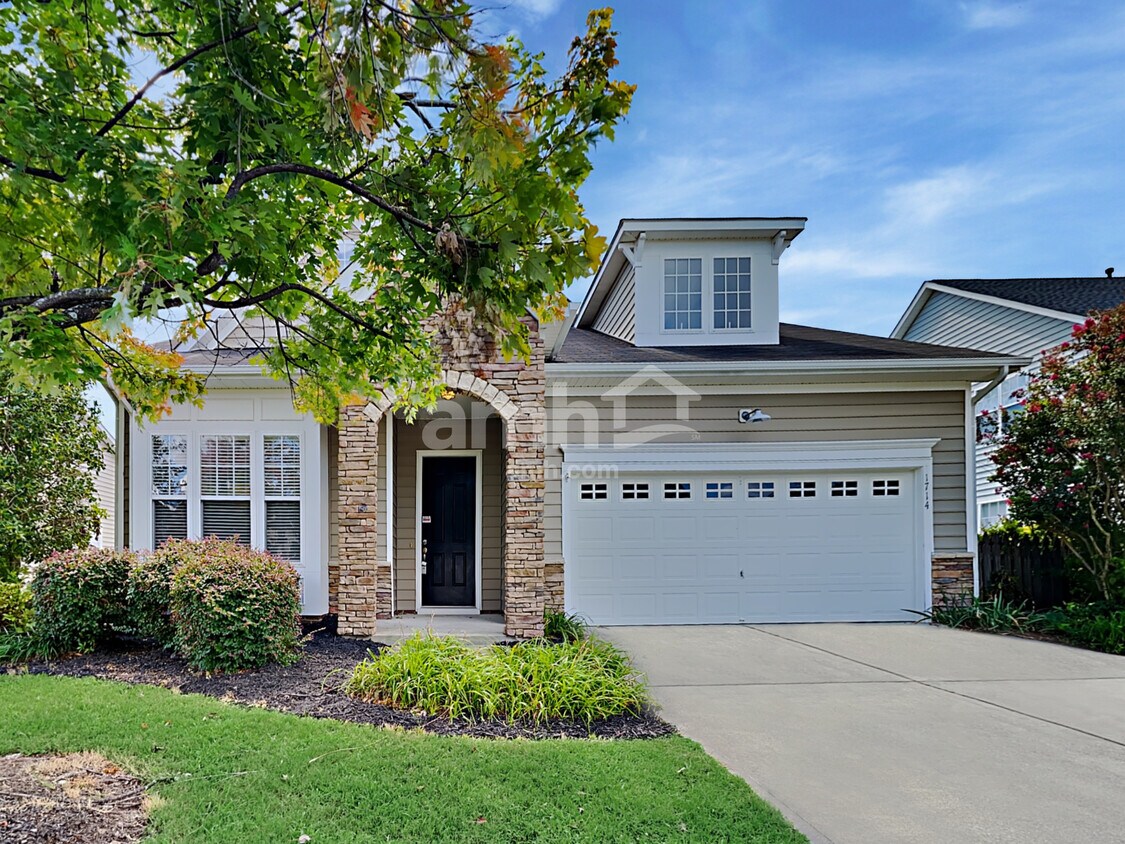 Primary Photo - 1714 Almond Willow Way