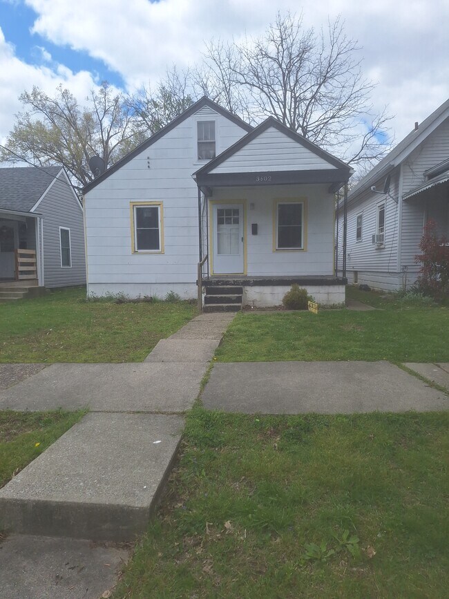 Front of home - 3602 Wheeler Ave House